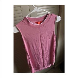 Pink sleeveless tee